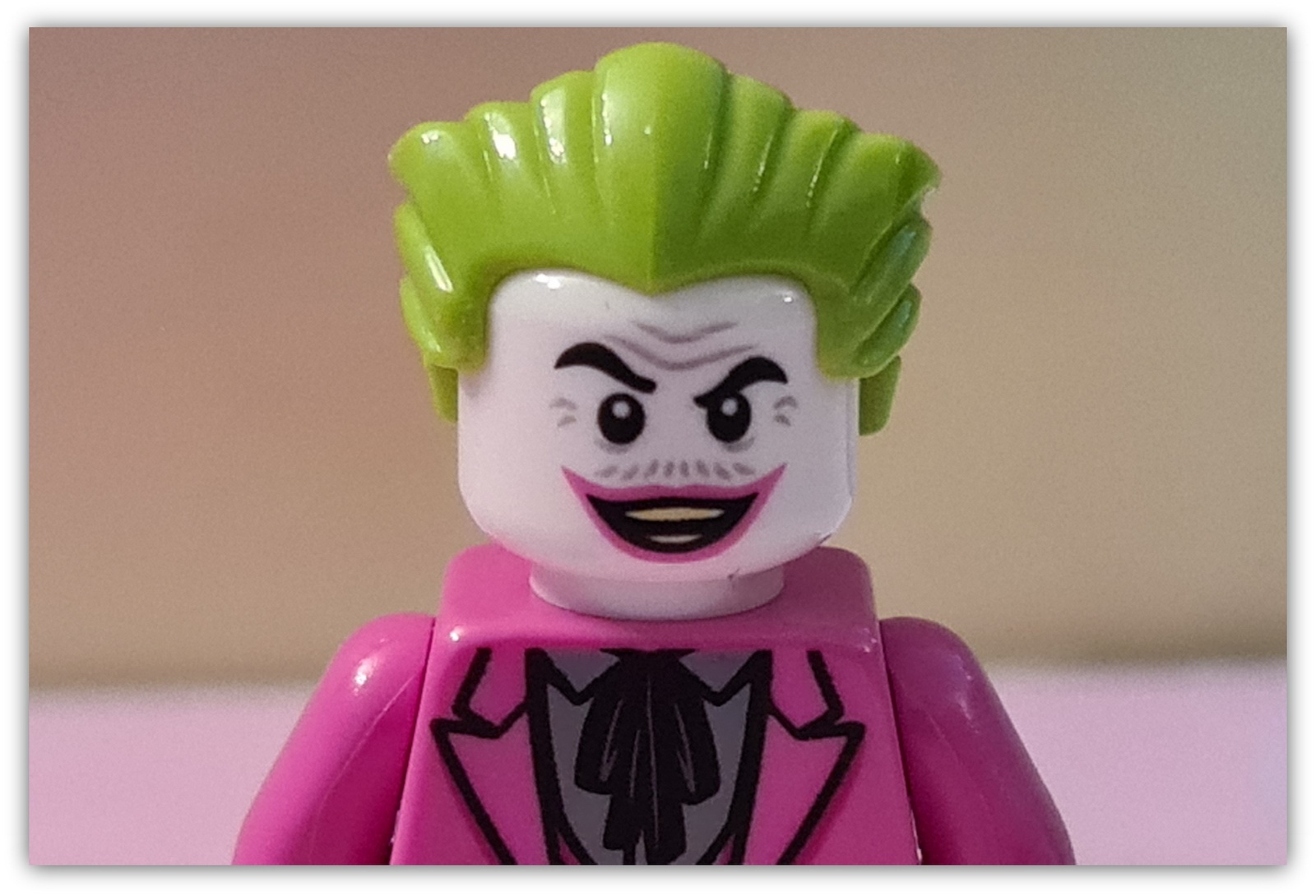 LEGO Batman 1960's Pink Joker Minifigure 76052 Classic TV Series 1966  Genuine