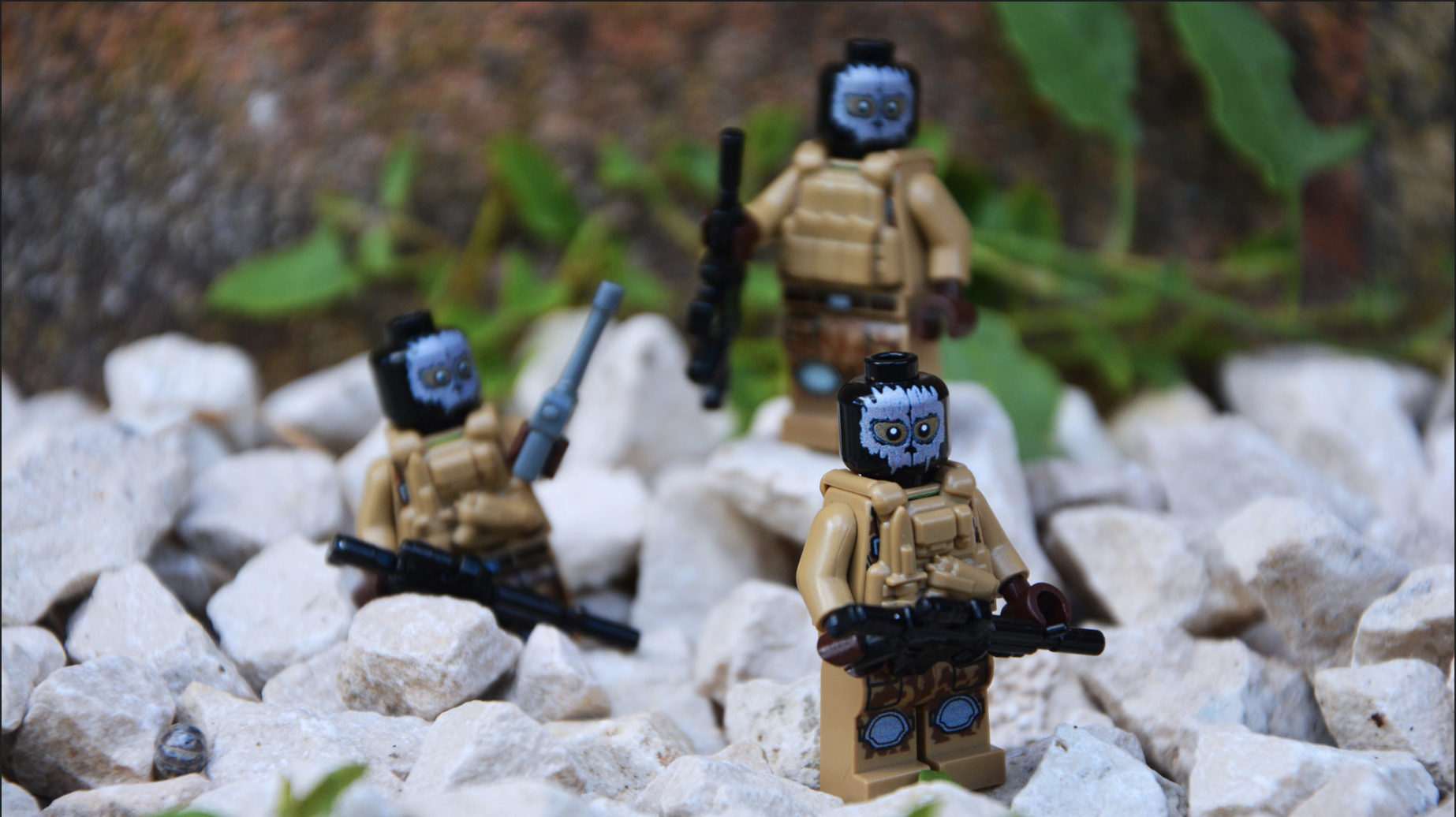 Brickarms OPERATOR Combat VEST PCV for Custom Minifigures Pick your Color! 