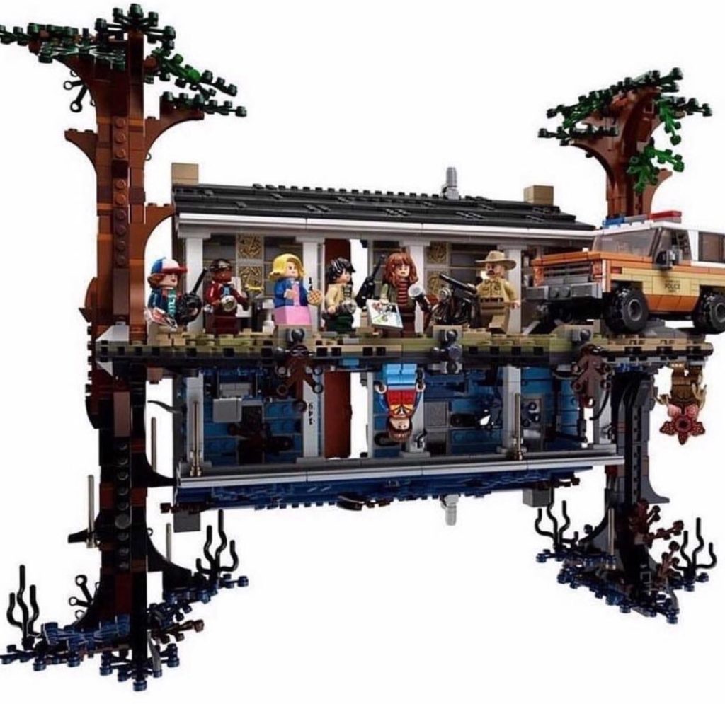 LEGO Stranger Things - Image of the set outside of the box, displaying the minifigures and the police SUV. 