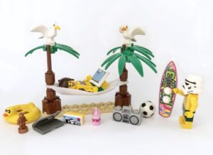 Read more about the article A LEGO Summer Guide for Vacationing Minifigures
