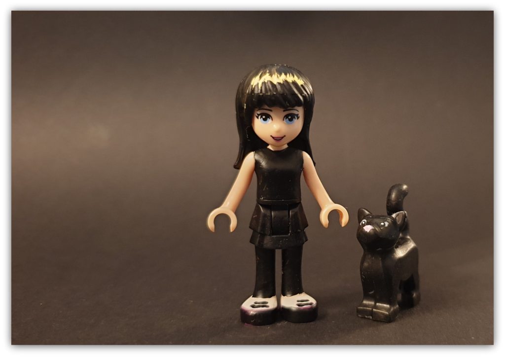 goth lego minifigure