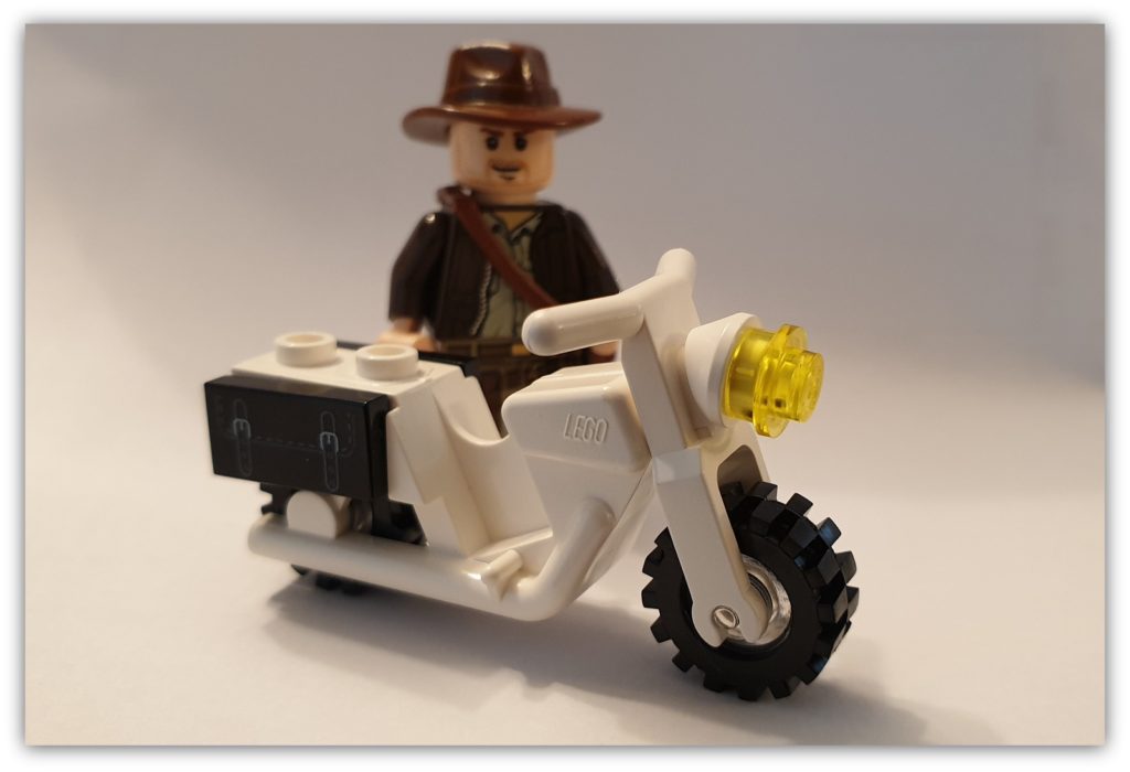 Lego motorcycle with online sidecar