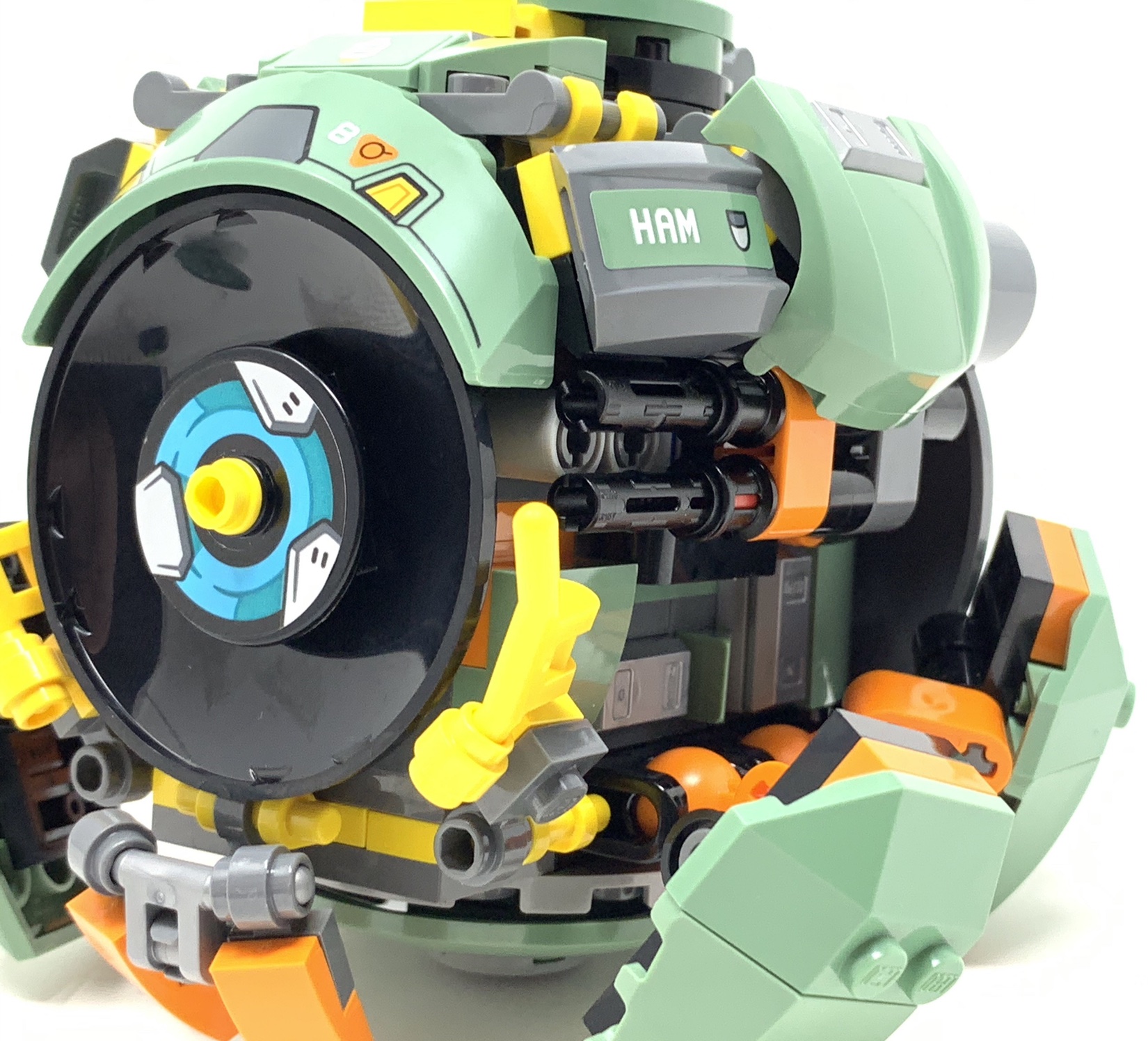 by bekendtskab Precipice A Review of LEGO Overwatch Wrecking Ball (75976)
