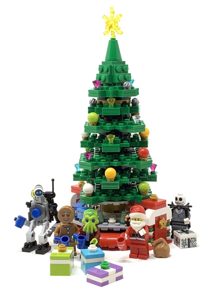 lego christmas tree with minifigures