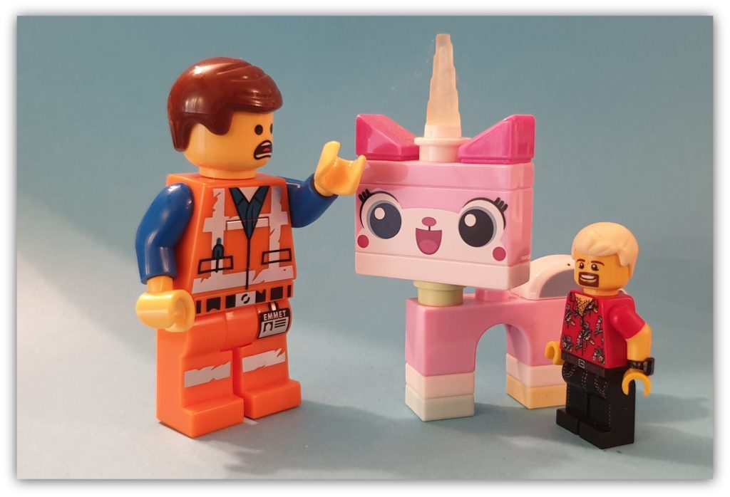 lego torch unikitty