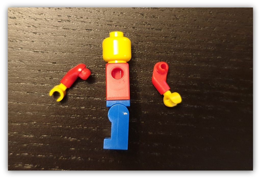 lego minifigures arms