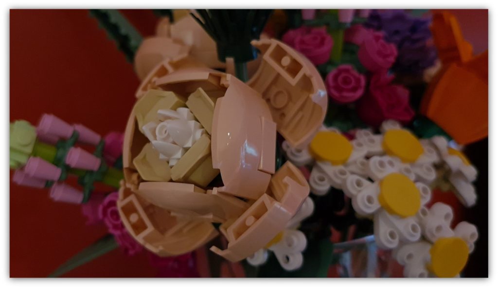 lego flowers